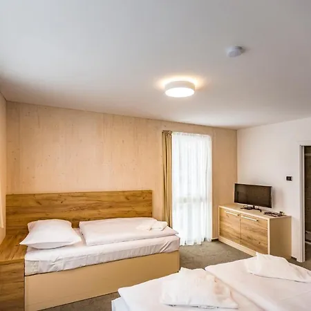 Hotel Monínec - Depandance Nová Javorka 3*