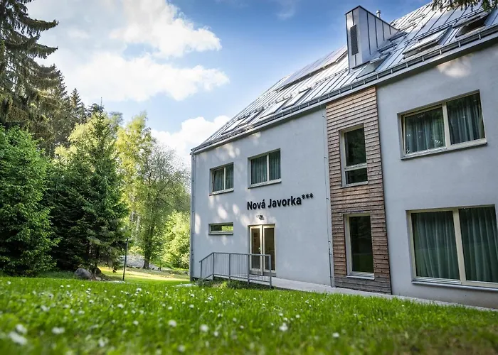 - Depandance Nova Javorka Moninec